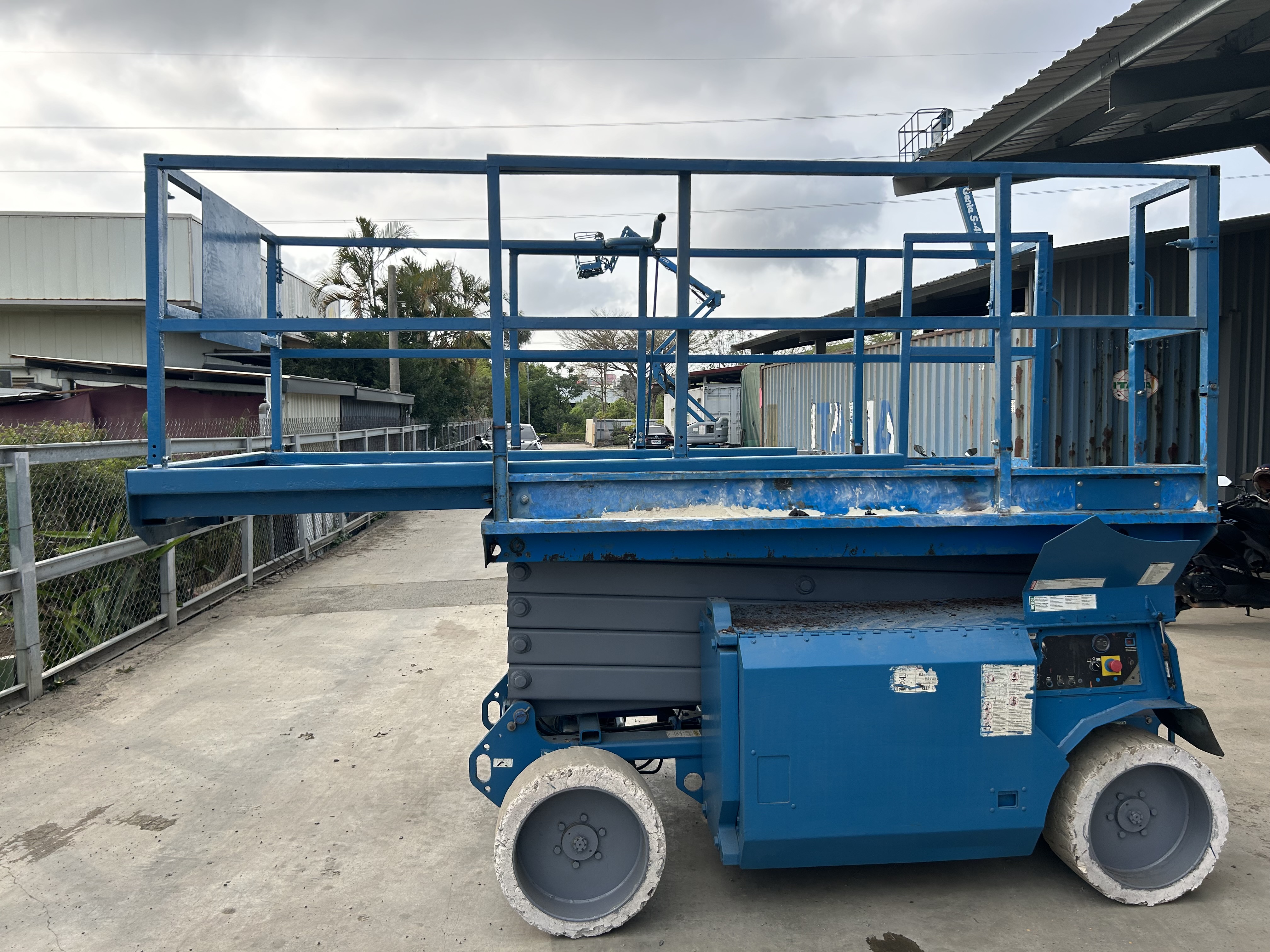 10 meters Scissor Lift(GS3268)
