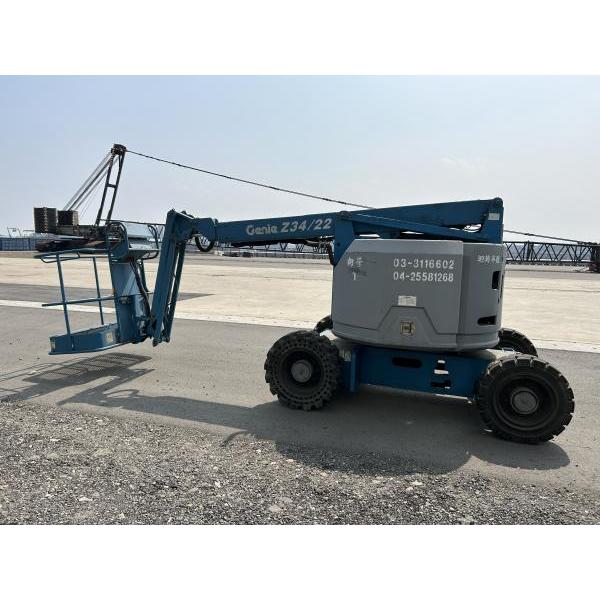 11 meters Diesel Articulating Boom Lifts