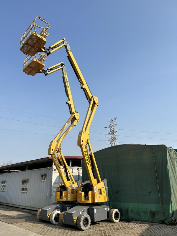 15 meters Electrical Articulating Booms