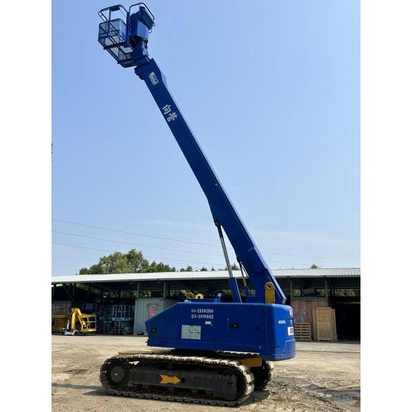 18 meters Iron Crawler Telescopic Boom Lifts
