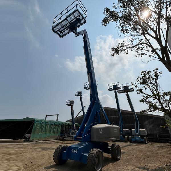 Telescopic Boom Lifts